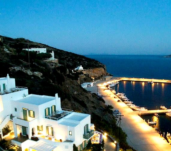 Niriedes Hotel Infinity Pool